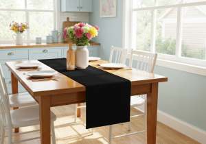 Schwarze Tischläufer